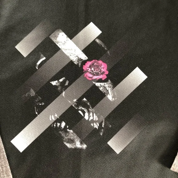 Women’s Black and Gray Graphic Raglan Cycling Jersey Shirt. - Picture 2 of 4